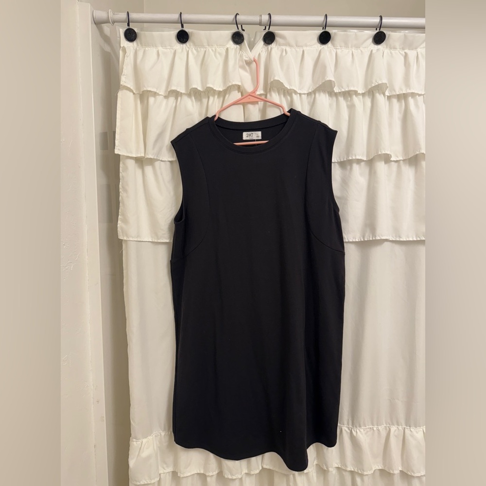 Size large, tank dress that’s new with tags!